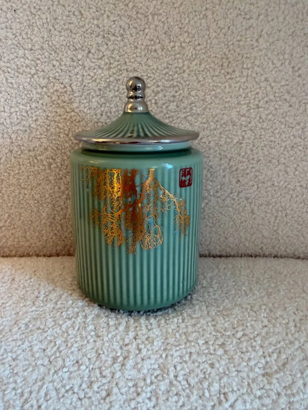 Ribbed Ceramic Tea Canister with Brush